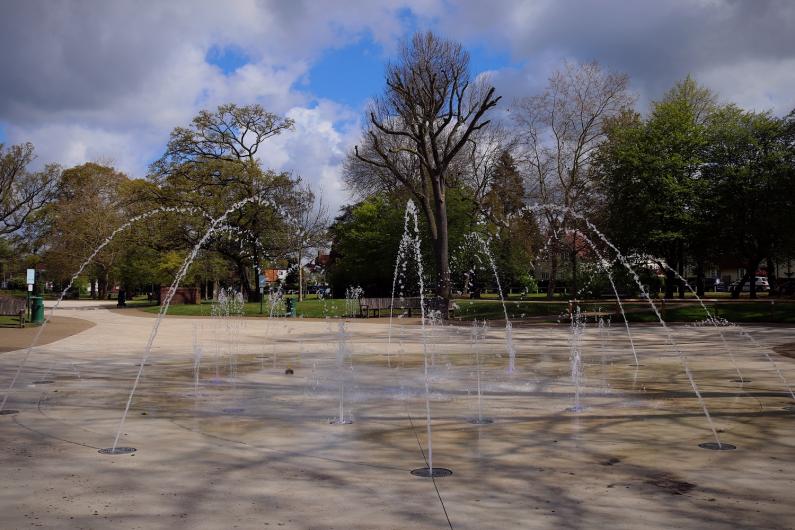 Howard Park splash fountains